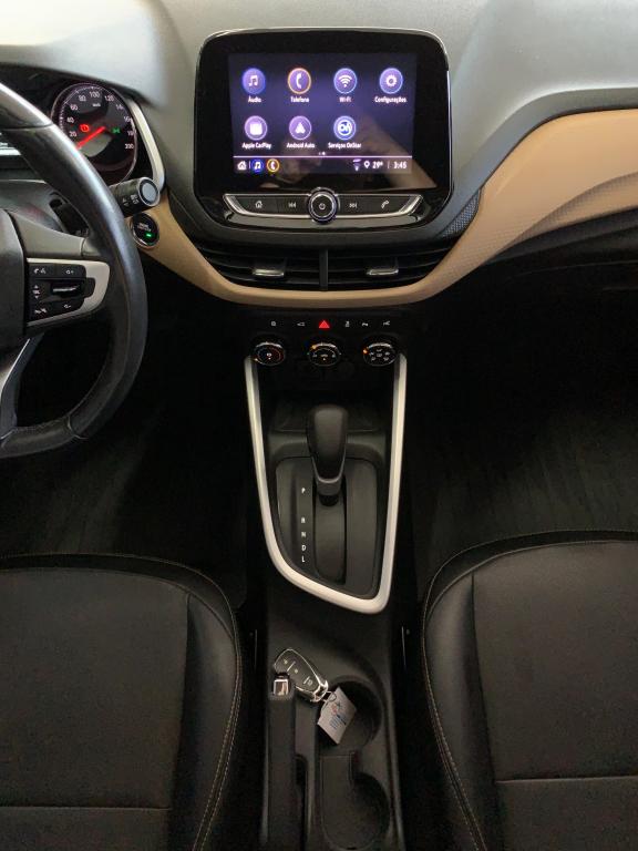 CHEVROLET Onix Hatch - Foto