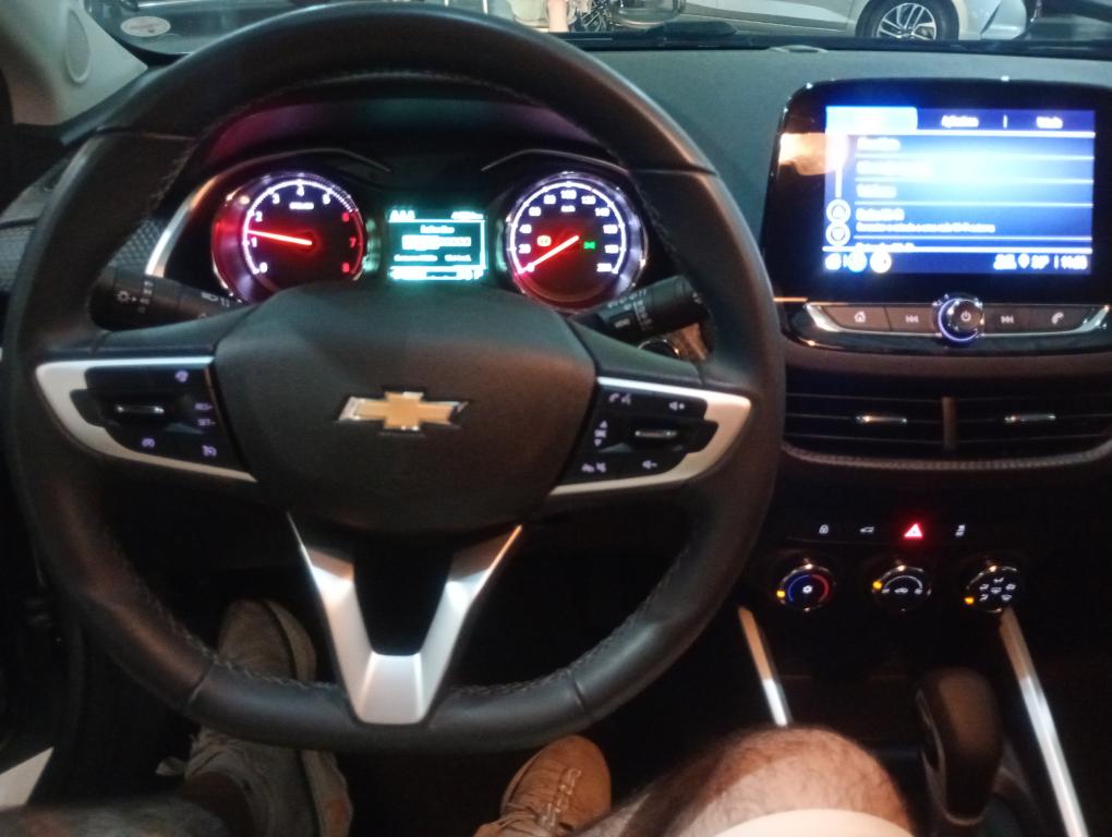 CHEVROLET Onix Hatch - Miniatura
