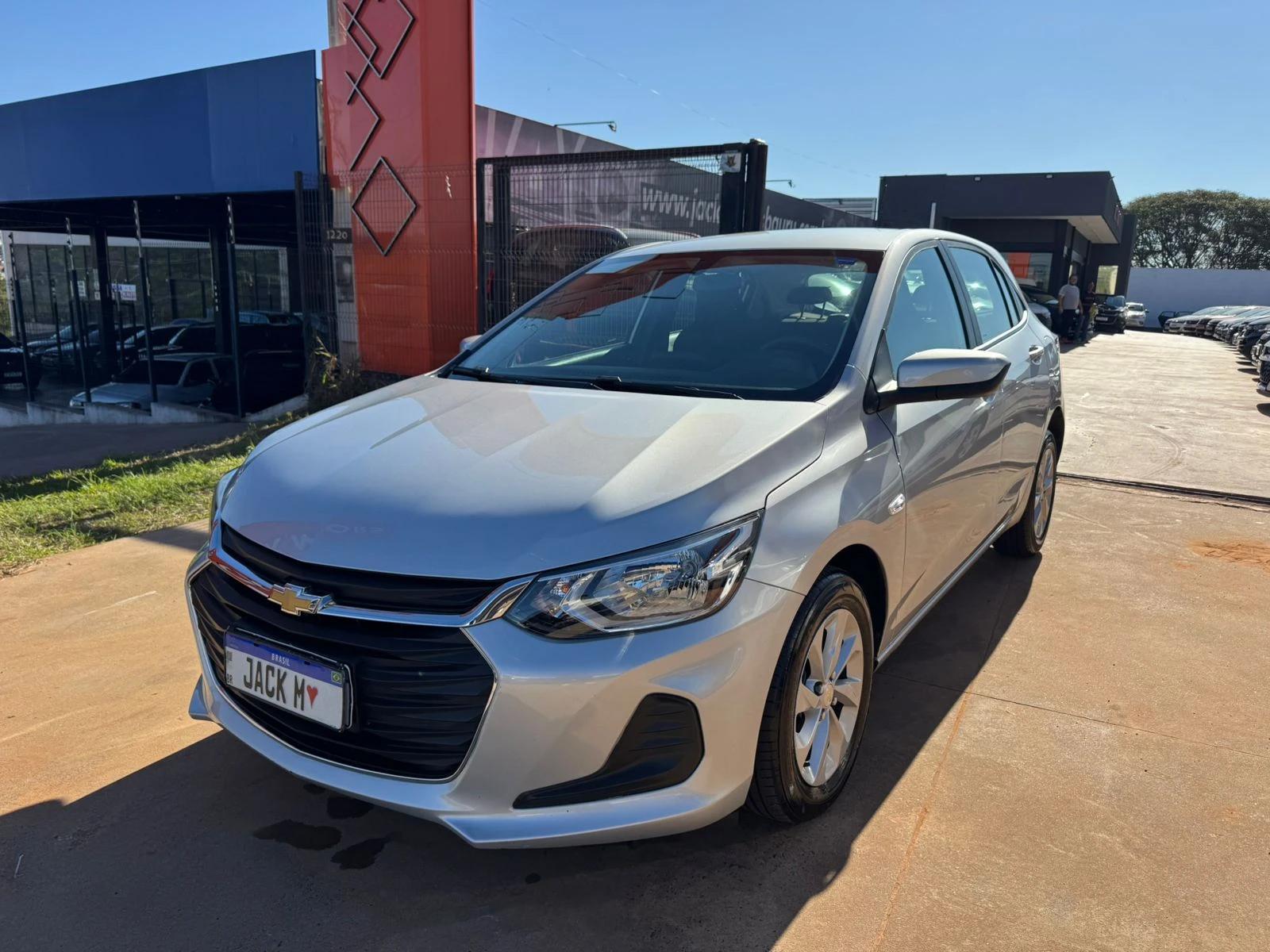 CHEVROLET Onix Hatch