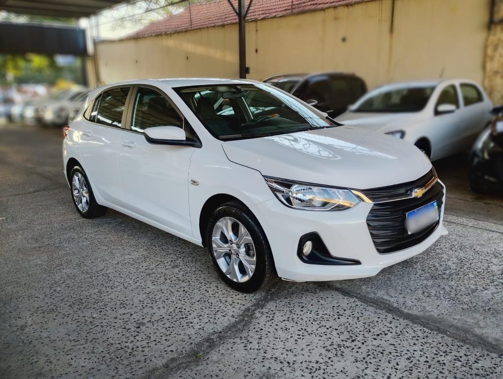 CHEVROLET Onix Hatch - Foto