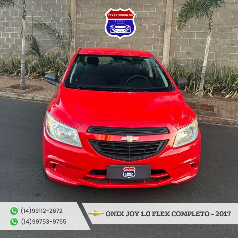 CHEVROLET Onix Hatch - Foto