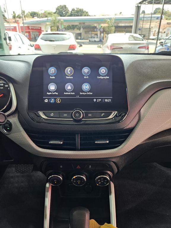 CHEVROLET Onix Hatch - Foto