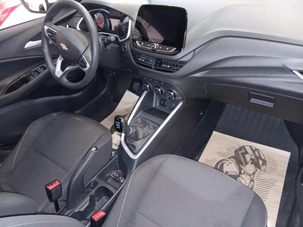 CHEVROLET Onix Hatch - Foto