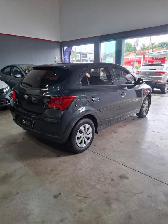 CHEVROLET Onix Hatch - Miniatura