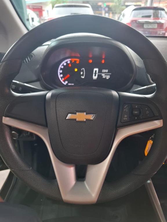 CHEVROLET Onix Hatch - Miniatura