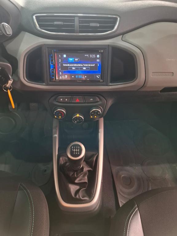 CHEVROLET Onix Hatch - Miniatura