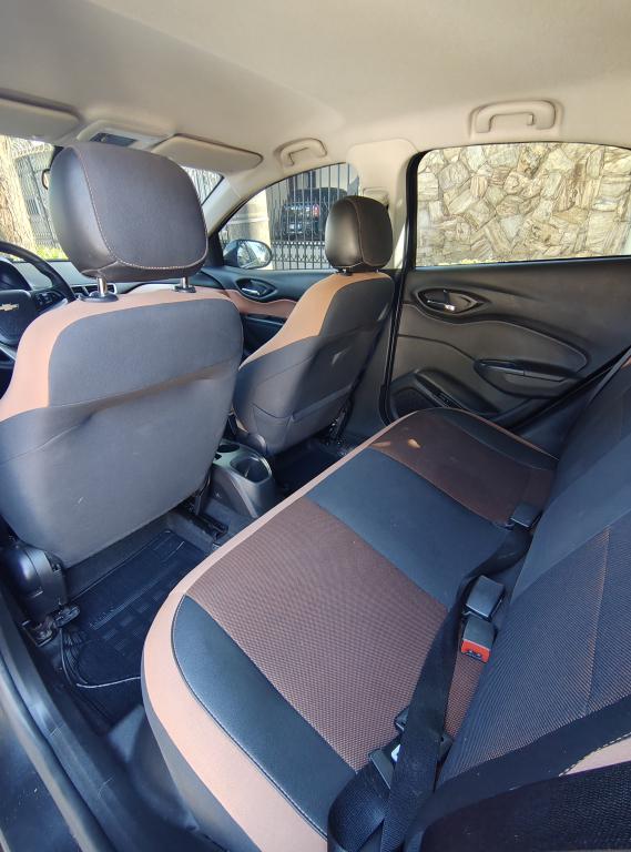 CHEVROLET Onix Hatch - Miniatura