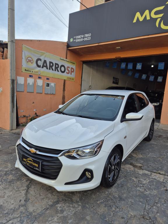 CHEVROLET Onix Hatch