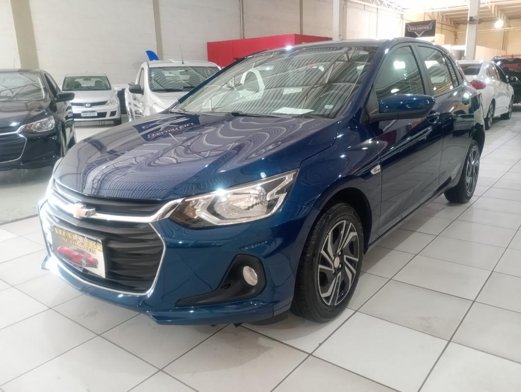 CHEVROLET Onix Hatch - Foto