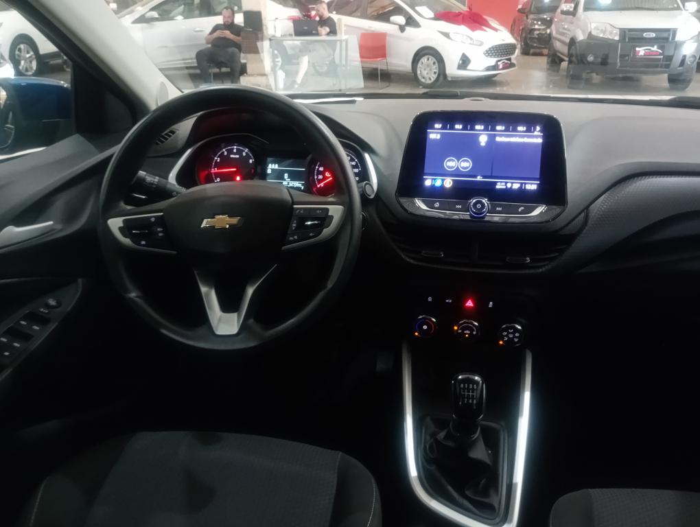 CHEVROLET Onix Hatch - Foto