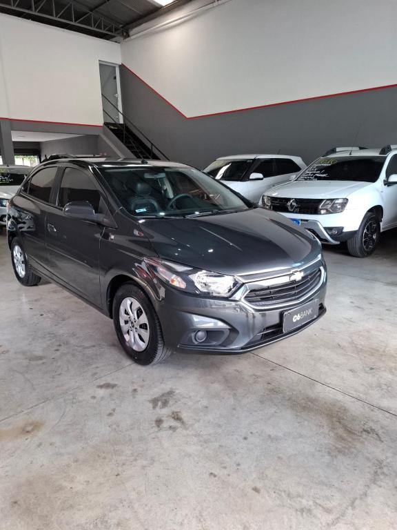 CHEVROLET Onix Hatch - Foto