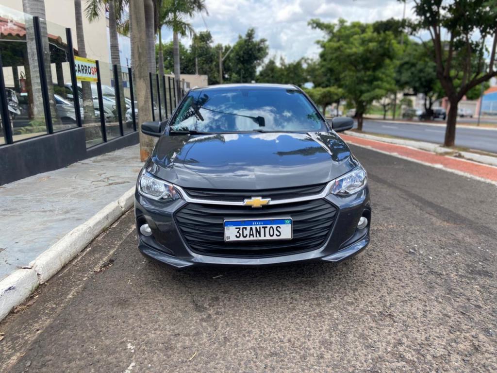 CHEVROLET Onix Hatch - Foto