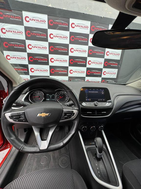 CHEVROLET Onix Hatch - Foto