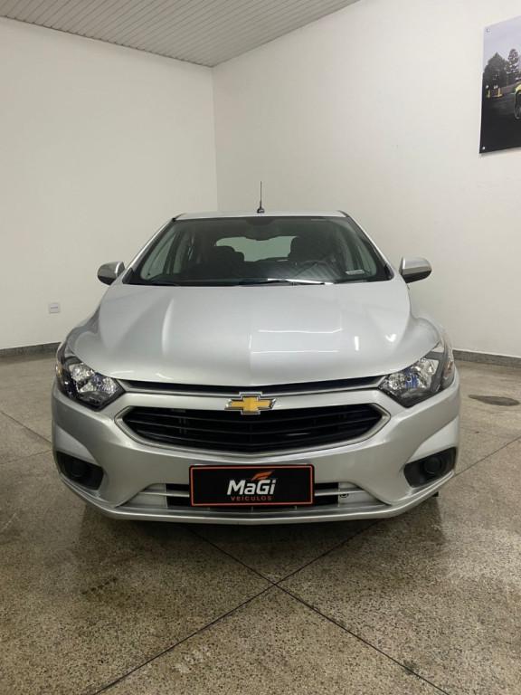 CHEVROLET Onix Hatch - Foto