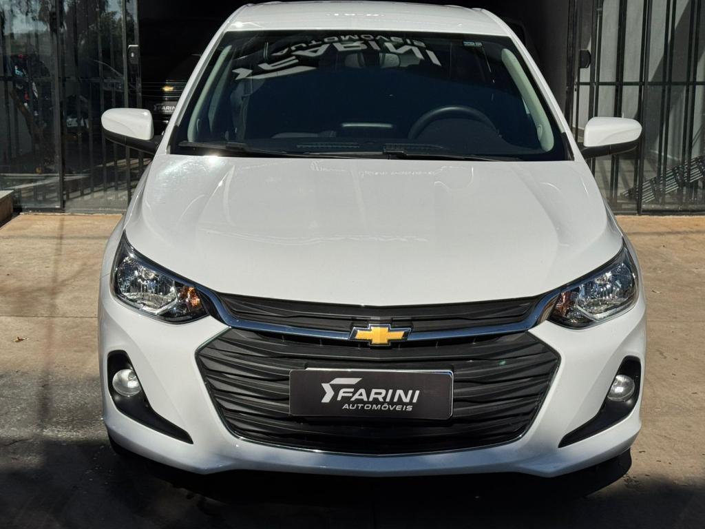 CHEVROLET Onix Hatch - Foto