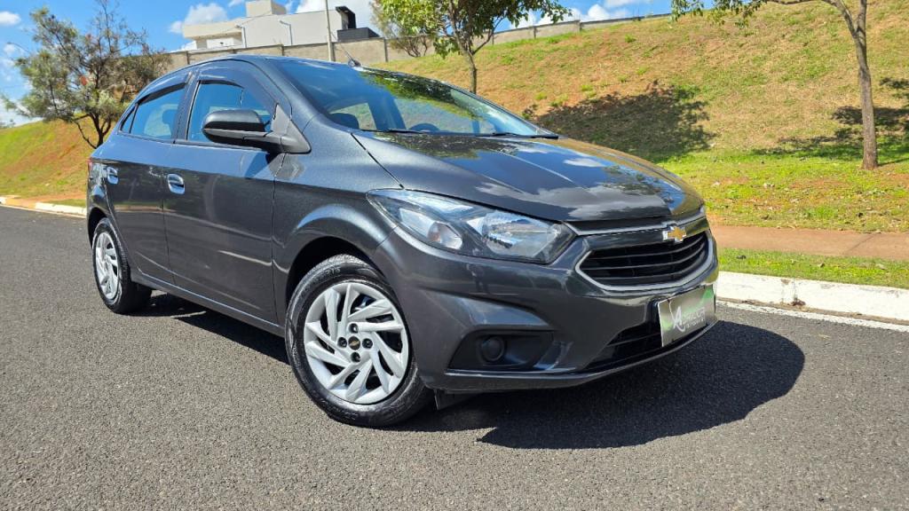 CHEVROLET Onix Hatch