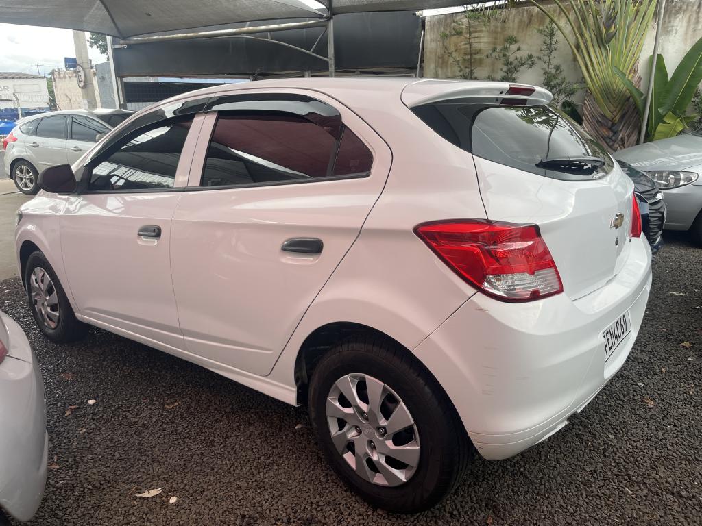 CHEVROLET Onix Hatch