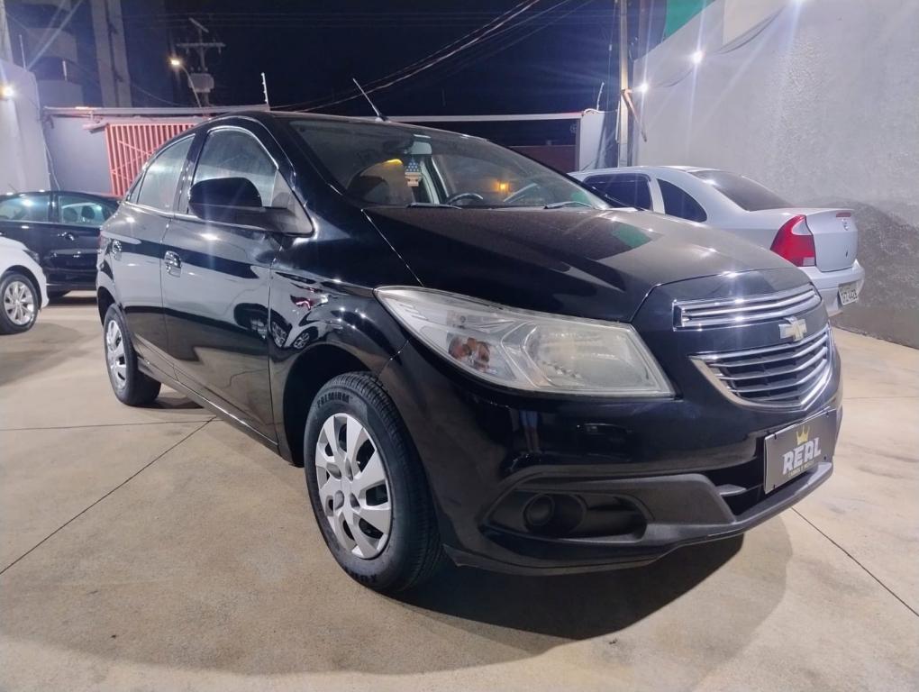 CHEVROLET Onix Hatch