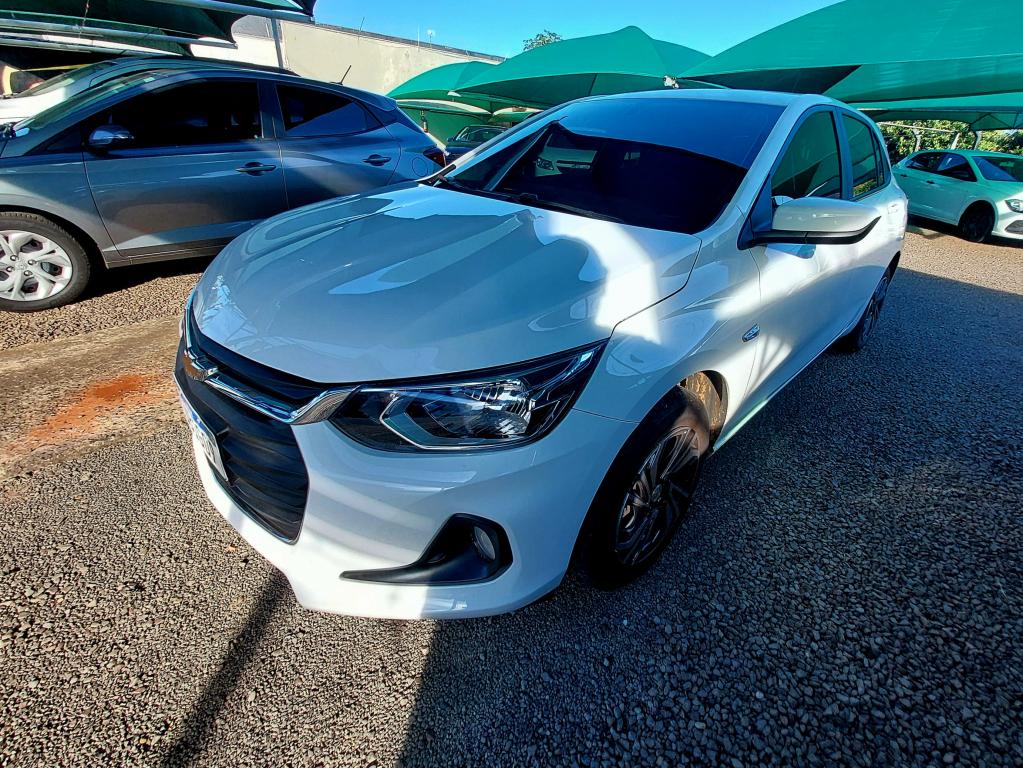 CHEVROLET Onix Hatch - Foto