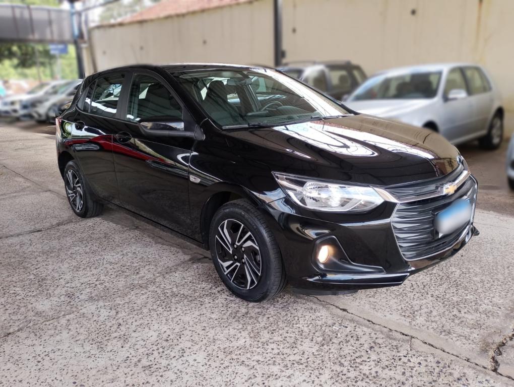 CHEVROLET Onix Hatch - Foto