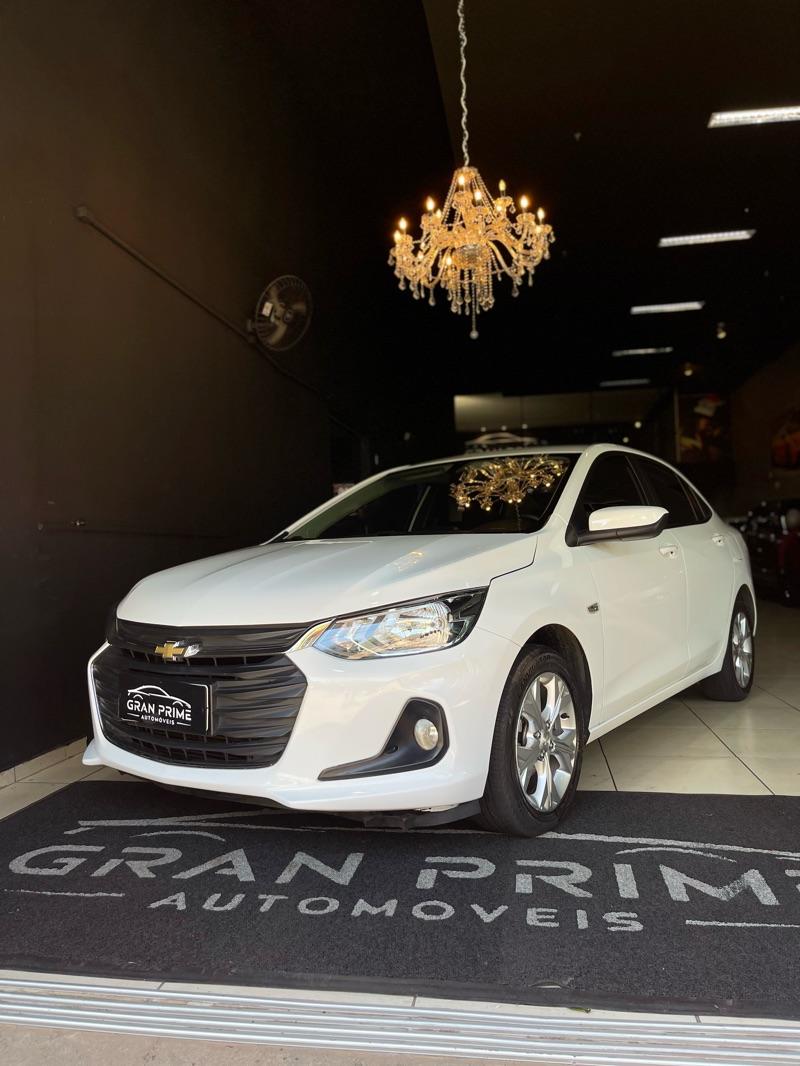 CHEVROLET Onix Hatch - Foto