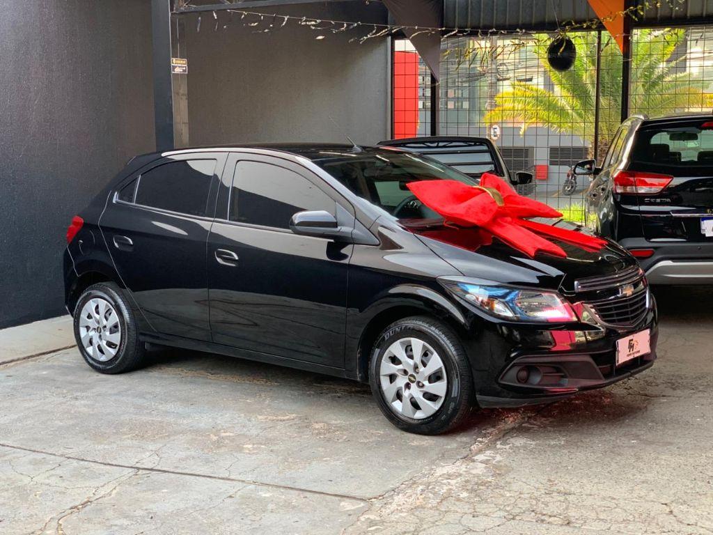 CHEVROLET Onix Hatch