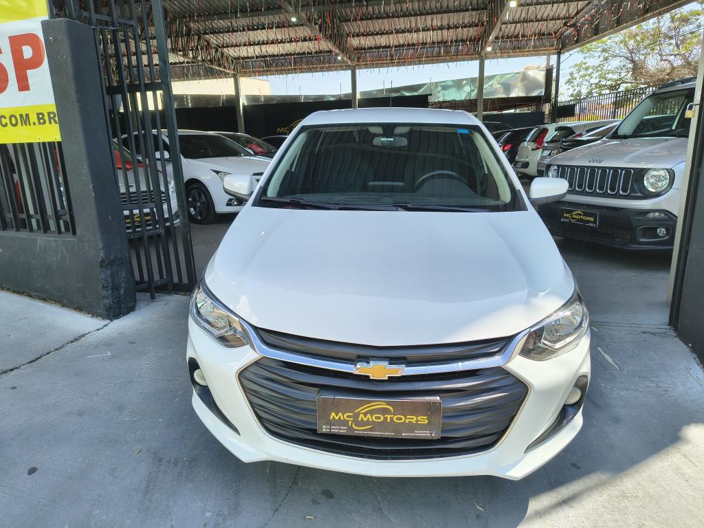 CHEVROLET Onix Hatch - Foto