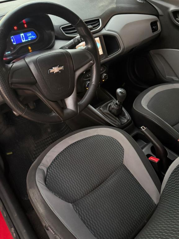 CHEVROLET Onix Hatch - Foto