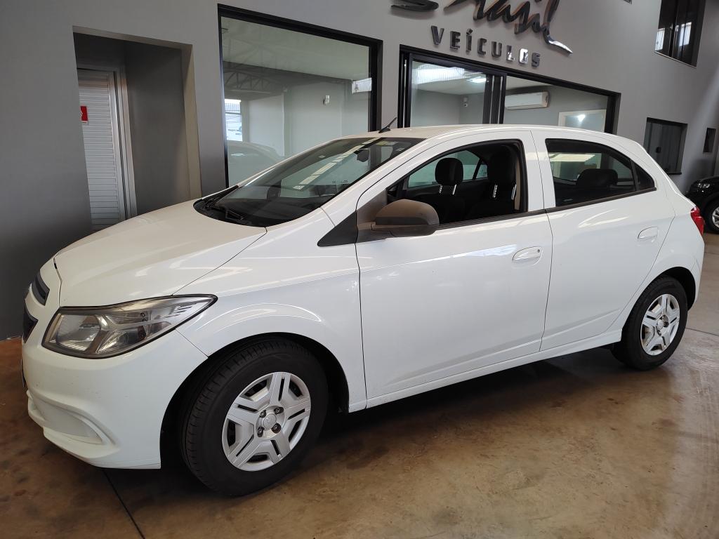 CHEVROLET Onix Hatch