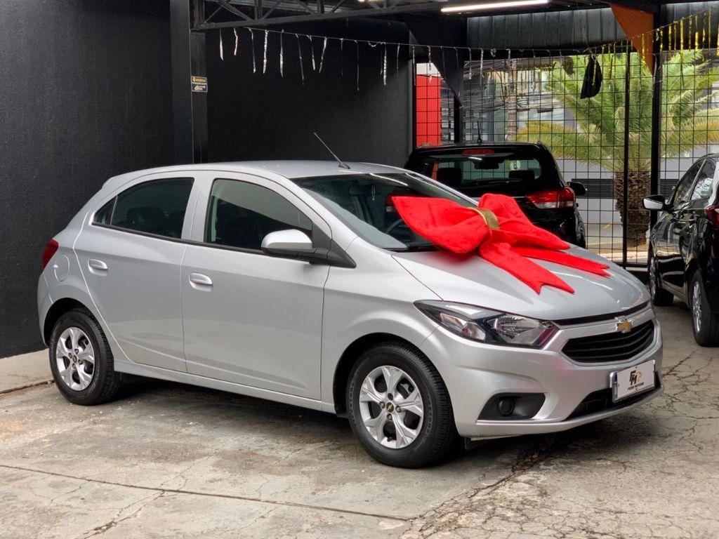 CHEVROLET Onix Hatch