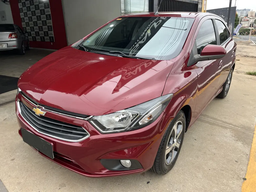 CHEVROLET Onix Hatch