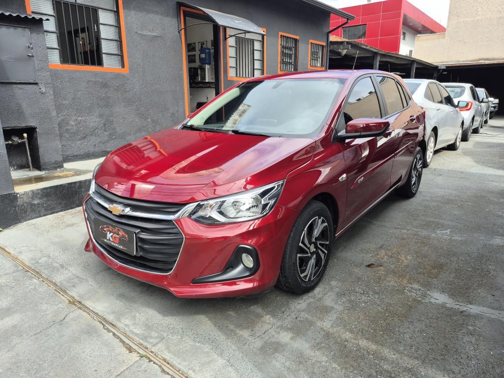 CHEVROLET Onix Hatch - Foto