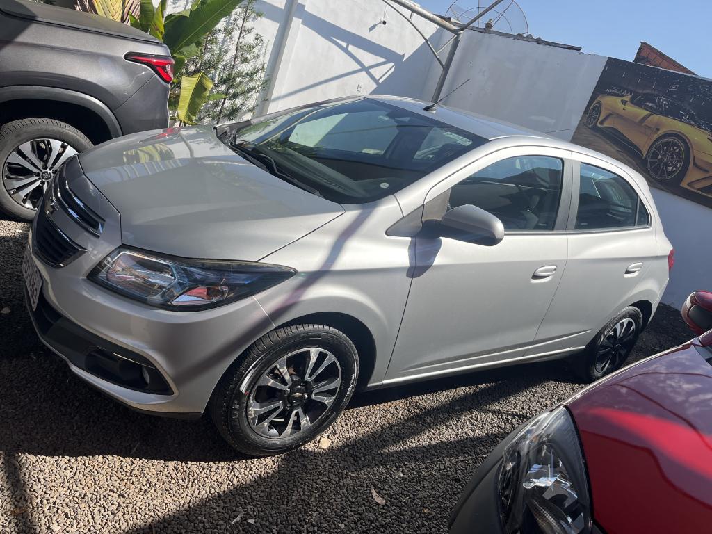 CHEVROLET Onix Hatch