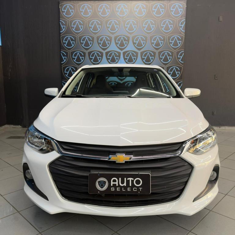 CHEVROLET Onix Hatch - Foto