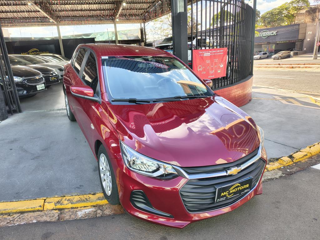 CHEVROLET Onix Hatch - Foto