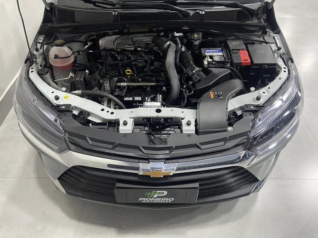CHEVROLET Onix Hatch - Foto