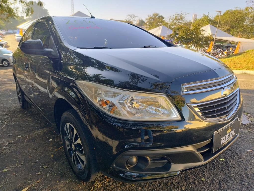 CHEVROLET Onix Hatch