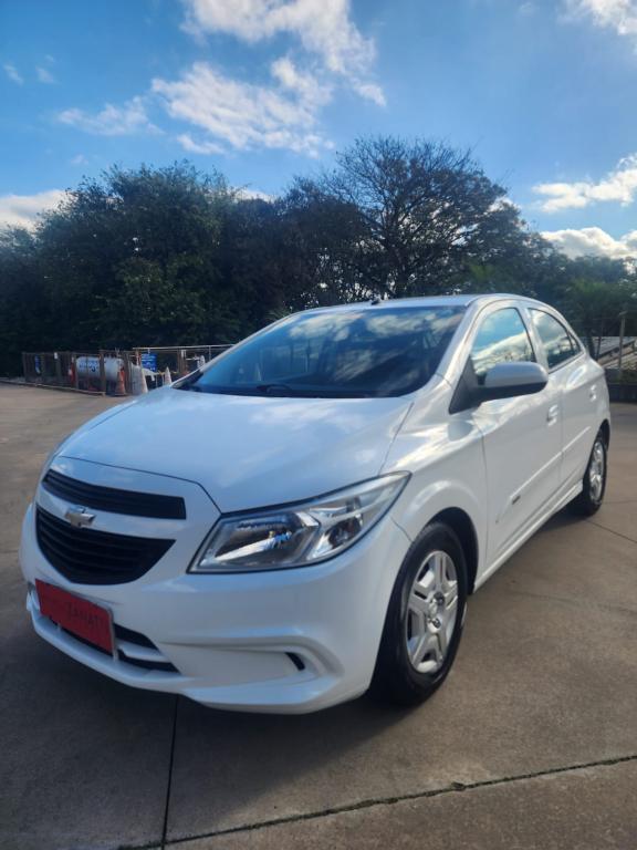 CHEVROLET Onix Hatch