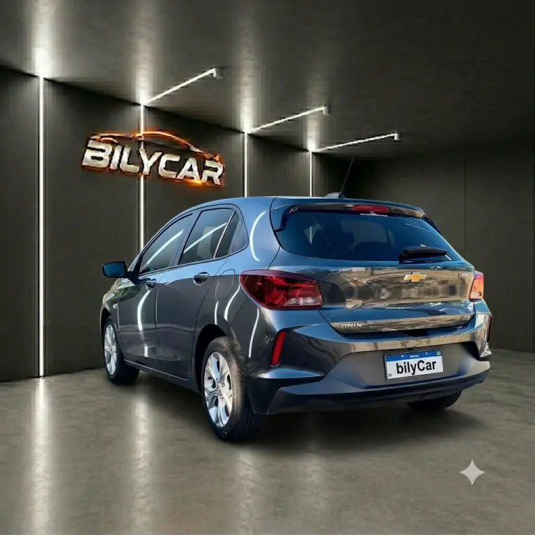 CHEVROLET Onix Hatch - Foto