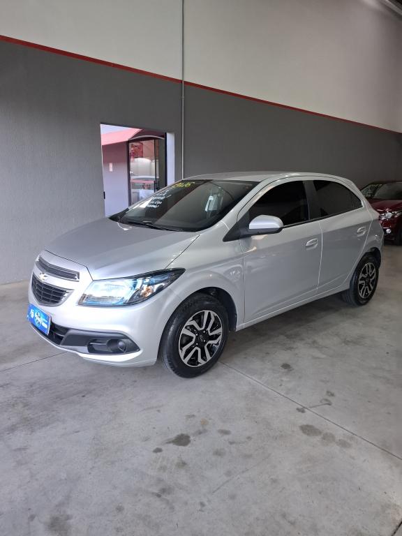 CHEVROLET Onix Hatch