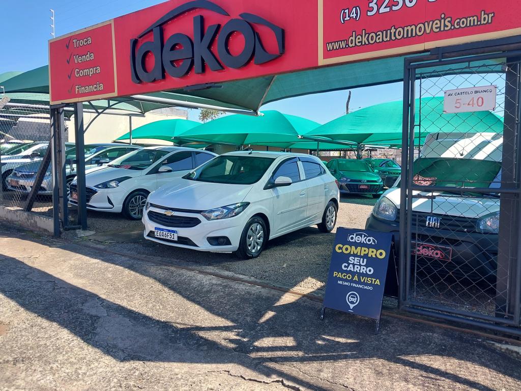 CHEVROLET Onix Hatch