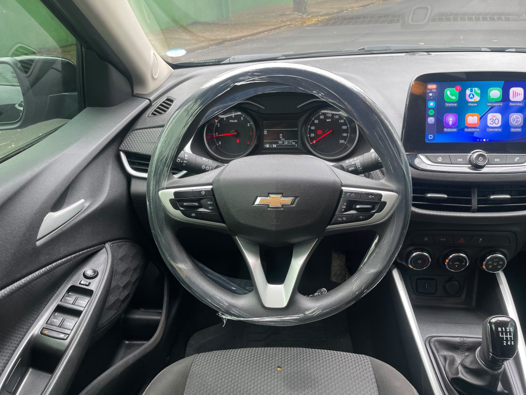 CHEVROLET Onix Hatch - Foto