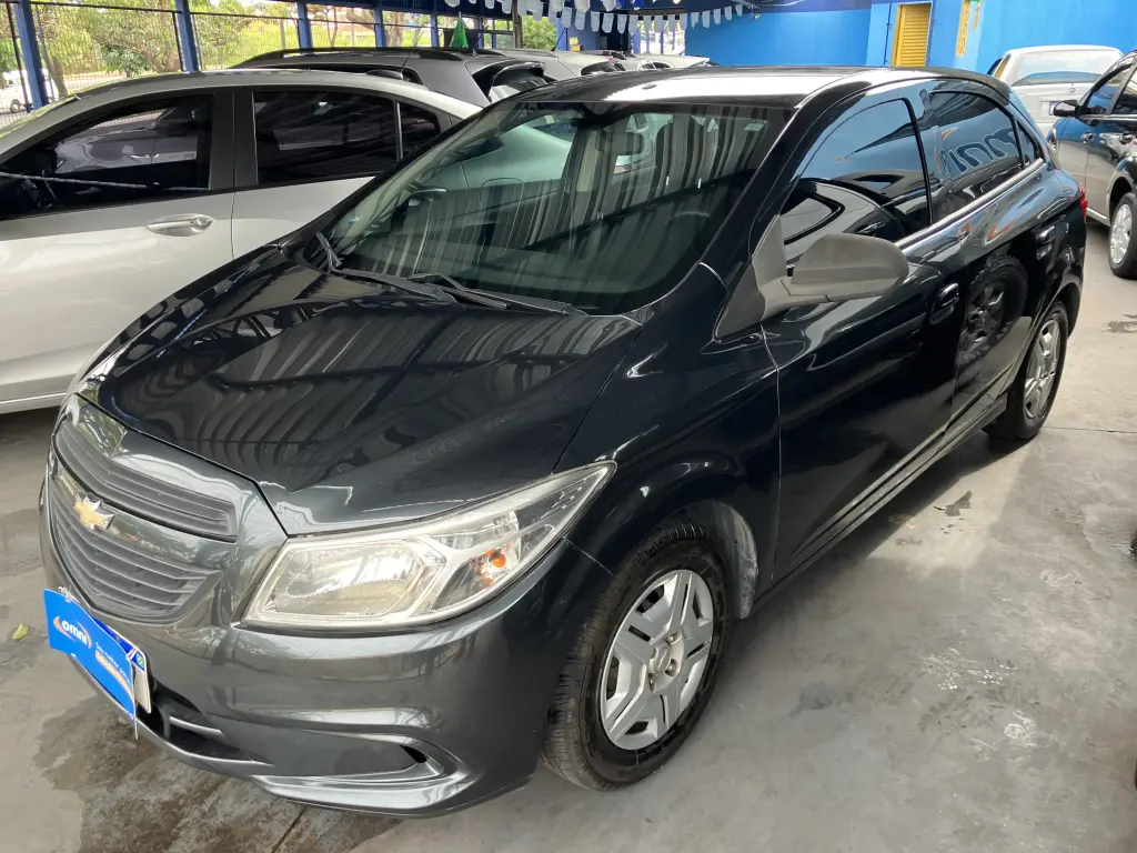 CHEVROLET Onix Hatch