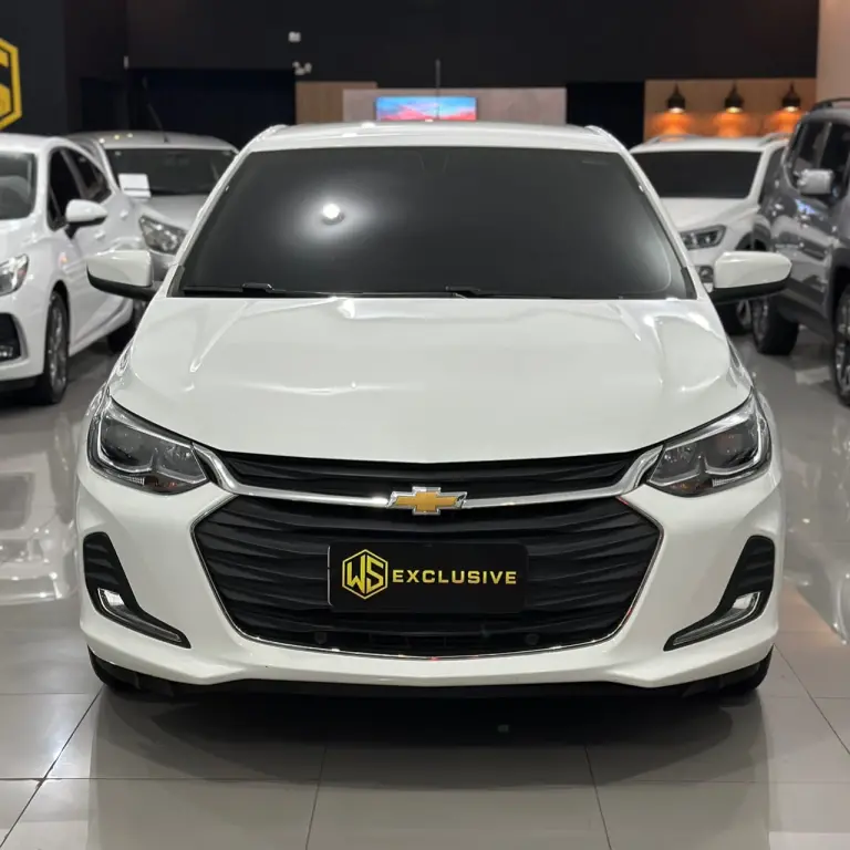 CHEVROLET Onix Hatch - Foto