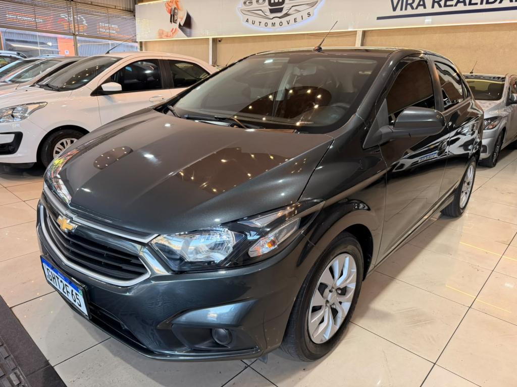 CHEVROLET Onix Hatch - Foto