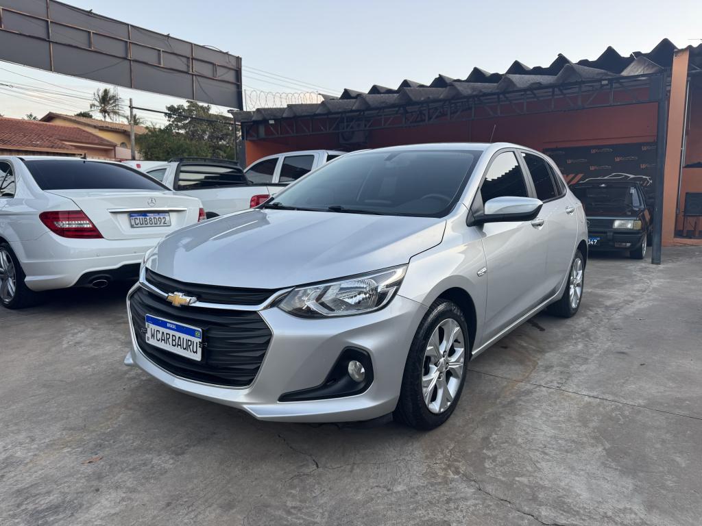 CHEVROLET Onix Hatch