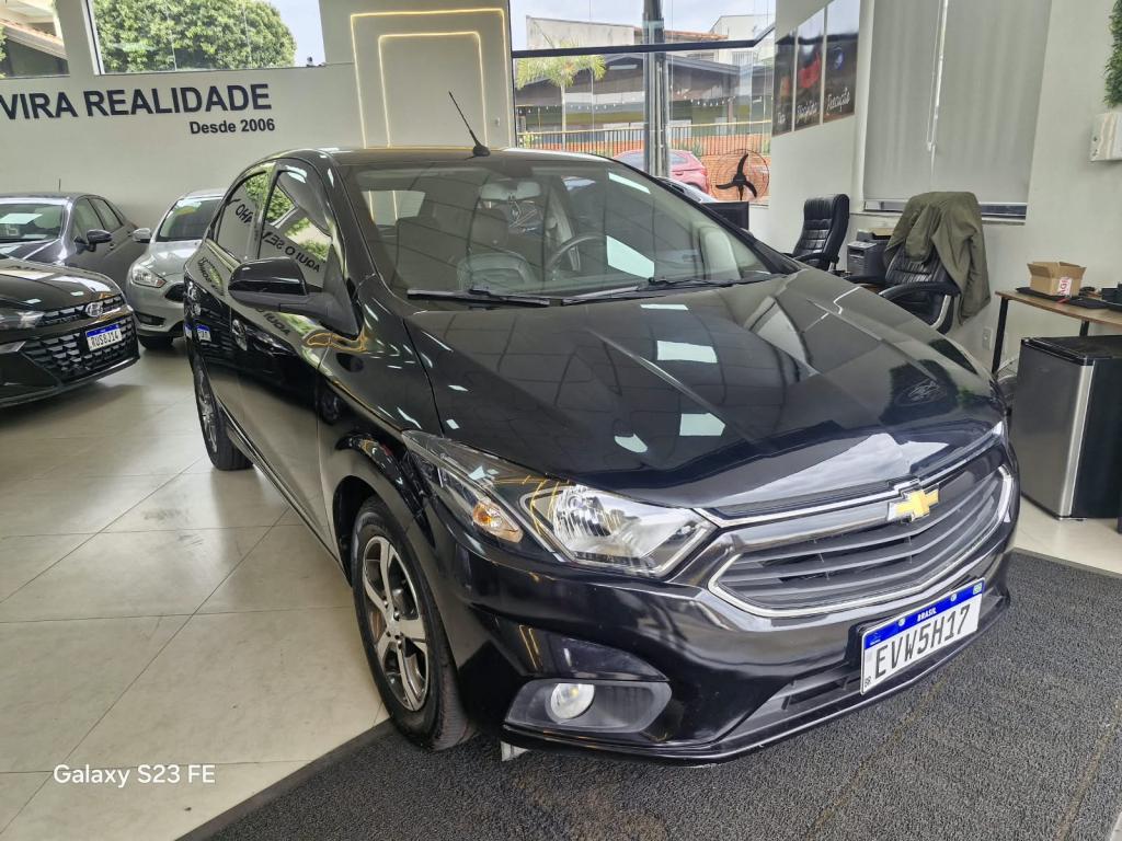 CHEVROLET Onix Hatch
