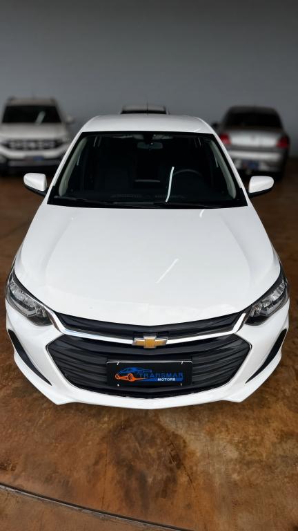 CHEVROLET Onix Hatch - Foto