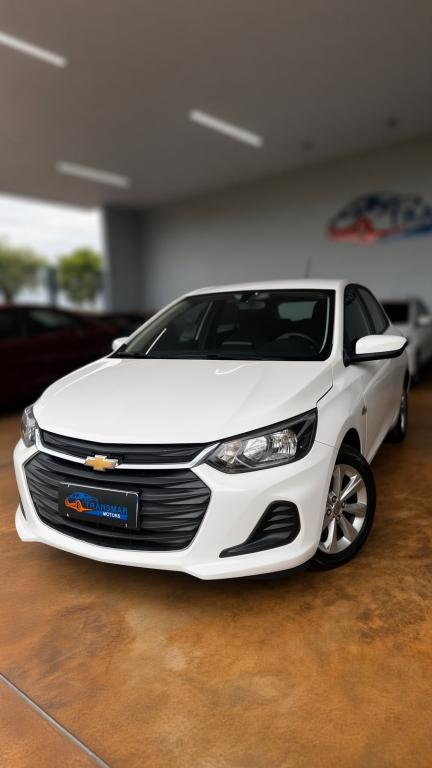 CHEVROLET Onix Hatch - Foto