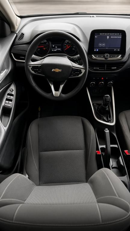 CHEVROLET Onix Hatch - Foto